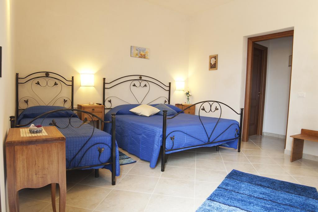 Bed and Breakfast Baglio Bellavista Torre Nubia Habitación foto