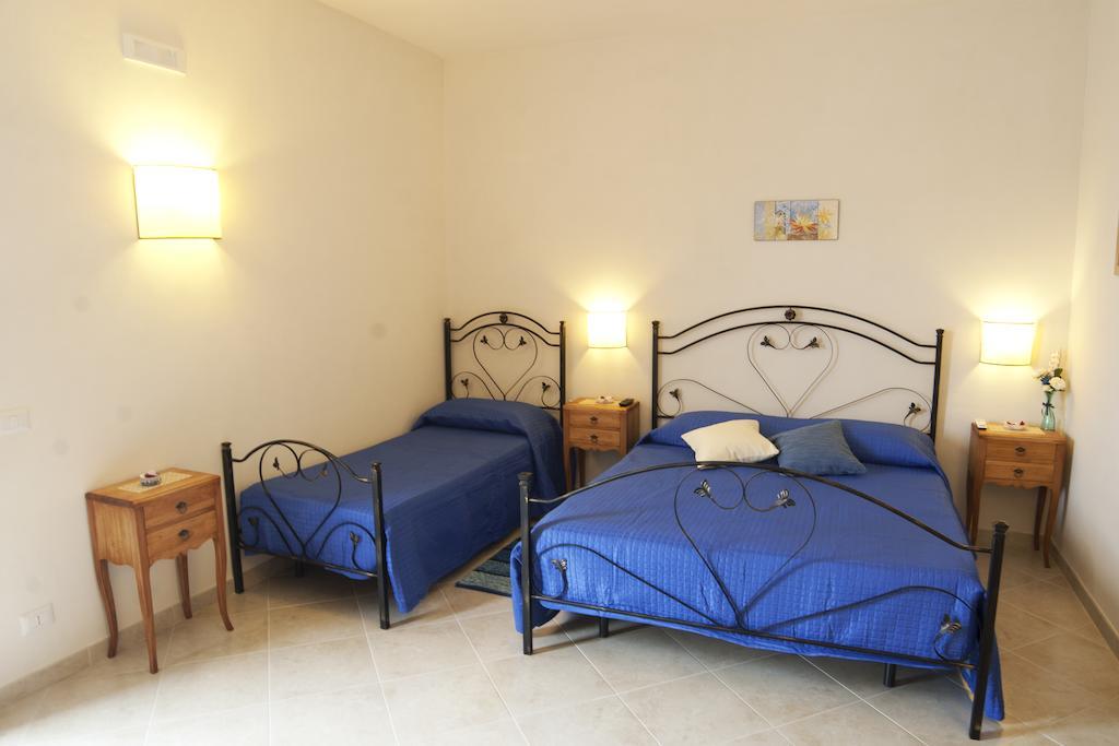 Bed and Breakfast Baglio Bellavista Torre Nubia Habitación foto